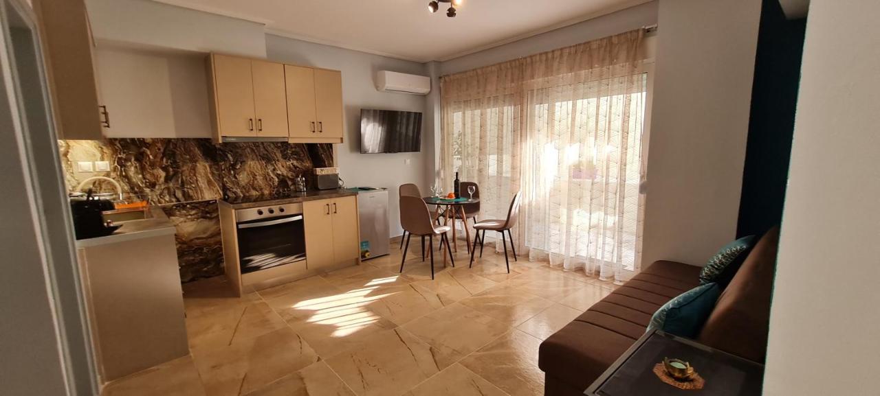 New Stylish Apartment In Athens! Экстерьер фото