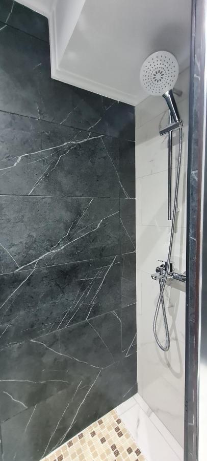 New Stylish Apartment In Athens! Экстерьер фото